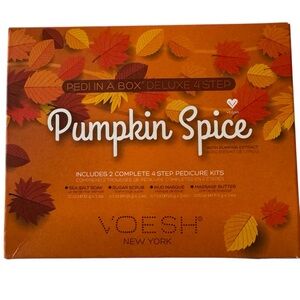 VOESH Pumpkin Spice Pedi In A Box 4 Step Deluxe NEW